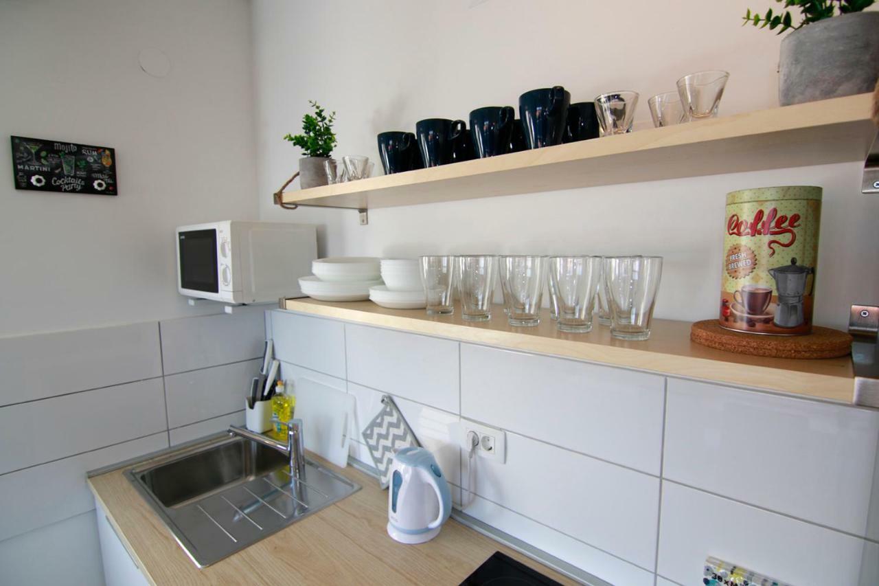 נובליה Apartments Luna מראה חיצוני תמונה