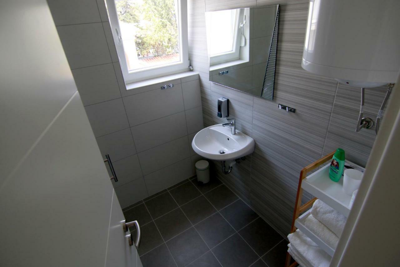 נובליה Apartments Luna מראה חיצוני תמונה